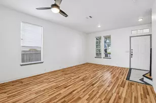 18736 Imperial Eagle Ln, Elgin, TX 78621 - Photo 8