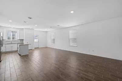 1605 Holly Lake Drive, Leander, TX 78641 - Photo 4