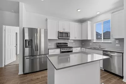 1605 Holly Lake Drive, Leander, TX 78641 - Photo 8