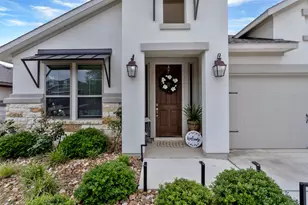 117 Scenic Hills Cir, Georgetown, TX 78628 - Photo 2