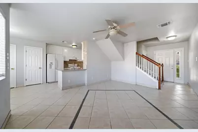 1512 Parkfield Circle, Round Rock, TX 78664 - Photo 4