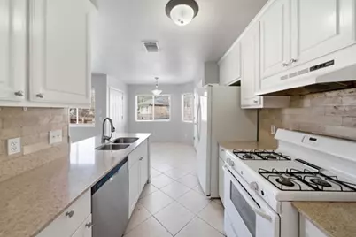 1512 Parkfield Circle, Round Rock, TX 78664 - Photo 10