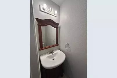 1512 Parkfield Circle, Round Rock, TX 78664 - Photo 6