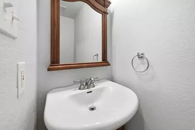 1512 Parkfield Circle, Round Rock, TX 78664 - Photo 12