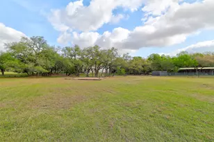 426 Logan Ranch Rd, Georgetown, TX 78628 - Photo 32