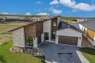 105 Via Roma Ct, Horseshoe Bay, TX 78657 - Photo 28