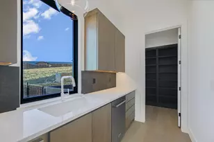 105 Via Roma Ct, Horseshoe Bay, TX 78657 - Photo 14