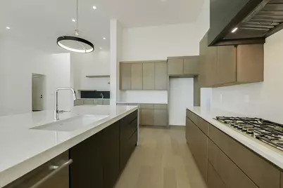 105 Via Roma Court, Horseshoe Bay, TX 78657 - Photo 12