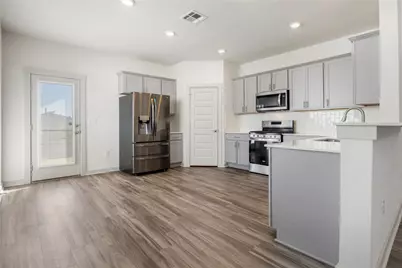 8006 Linda Michelle Lane, Austin, TX 78724 - Photo 4