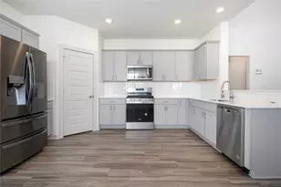 8006 Linda Michelle Ln, Austin, TX 78724 - Photo 6