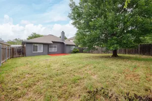 2021 Monica Ln, Round Rock, TX 78664 - Photo 16