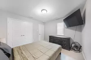 364 Dakota Crk, New Braunfels, TX 78130 - Photo 10