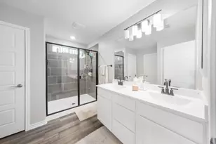 364 Dakota Crk, New Braunfels, TX 78130 - Photo 8