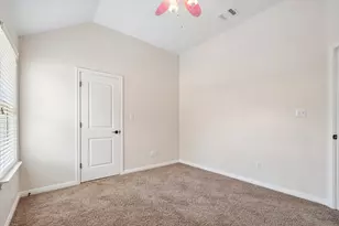 2816 Homecoming, Leander, TX 78641 - Photo 20