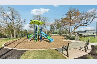356 San Juan Trail, Bastrop, TX 78602 - Photo 6