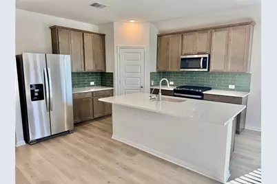 196 Coopers Hawk Crest, Cedar Creek, TX 78612 - Photo 2