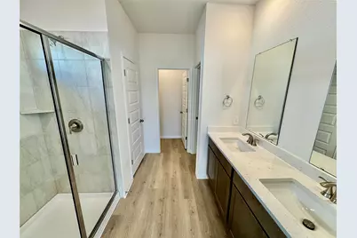 196 Coopers Hawk Crest, Cedar Creek, TX 78612 - Photo 4