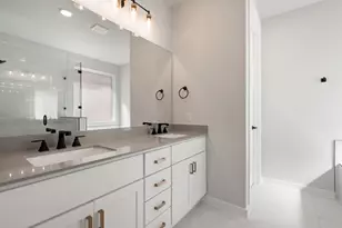 1160 North Roger Hanks Pkwy, Dripping Springs, TX 78620 - Photo 24