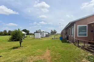 441 Molasses Rd, Dale, TX 78616 - Photo 22
