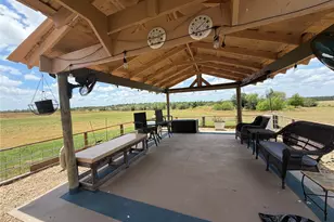 441 Molasses Rd, Dale, TX 78616 - Photo 6