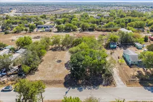 200 Prairie Cir, Buda, TX 78610 - Photo 18