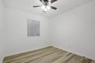 6803 Woodhue Dr, Austin, TX 78745 - Photo 8