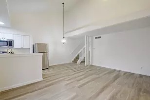 6803 Woodhue Dr, Austin, TX 78745 - Photo 4