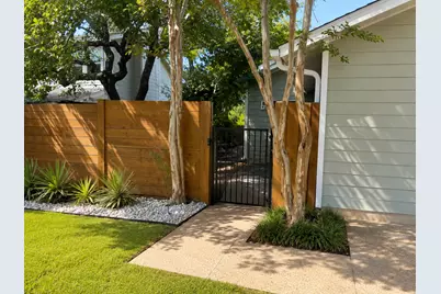 3215 W William Cannon Drive #B, Austin, TX 78745 - Photo 4