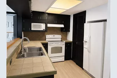 3215 W William Cannon Drive #B, Austin, TX 78745 - Photo 12