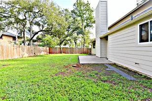 6606 Hondo Bend, Austin, TX 78729 - Photo 20