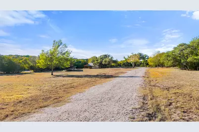 205 Mesquite Trail, Wimberley, TX 78676 - Photo 2