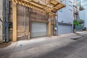 805 Congress Ave, Austin, TX 78701 - Photo 38