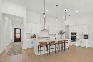 329 Muddy Crk Wy, Kyle, TX 78640 - Photo 6