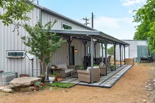 180 Henly Loop, Dripping Springs, TX 78620 - Photo 36