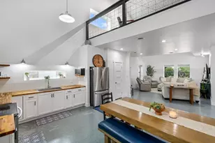 180 Henly Loop, Dripping Springs, TX 78620 - Photo 14