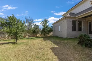 266 Village Oak Dr, Austin, TX 78737 - Photo 32