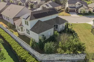 266 Village Oak Dr, Austin, TX 78737 - Photo 4