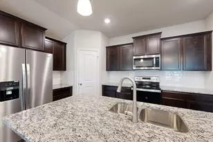 225 Dewey Dr, Killeen, TX 76542 - Photo 6