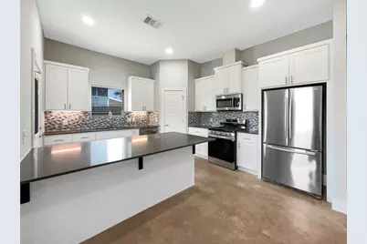 6213 Felix Avenue #B, Austin, TX 78741 - Photo 6