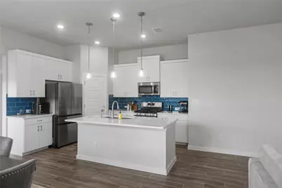 708 Willowbrook Avenue, New Braunfels, TX 78130 - Photo 6