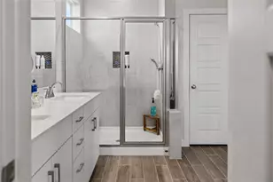 708 Willowbrook Ave, New Braunfels, TX 78130 - Photo 14