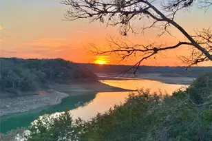 26701 Blue Cove Rd, Marble Falls, TX 78654 - Photo 8