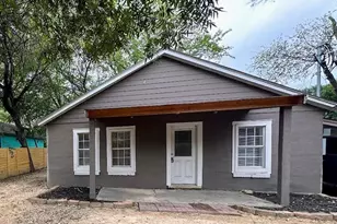 1148 1/2 Gunter St, Austin, TX 78721 - Photo 1