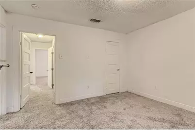 1148 1/2 Gunter Street #A, Austin, TX 78721 - Photo 8