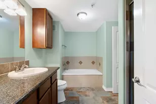 6810 Deatonhill Dr, Austin, TX 78745 - Photo 14