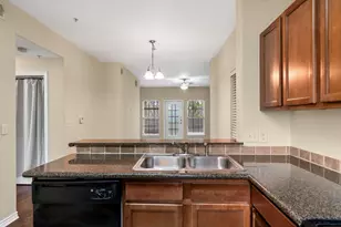 6810 Deatonhill Dr, Austin, TX 78745 - Photo 20