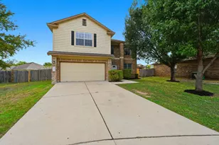 1907 Brewers Pl, Taylor, TX 76574 - Photo 2