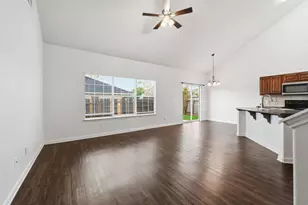 1907 Brewers Pl, Taylor, TX 76574 - Photo 4