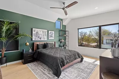 2401 E 11th Street, Austin, TX 78702 - Photo 20