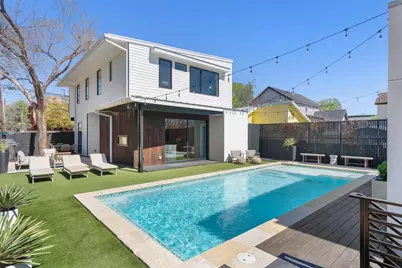 2401 E 11th Street, Austin, TX 78702 - Photo 2